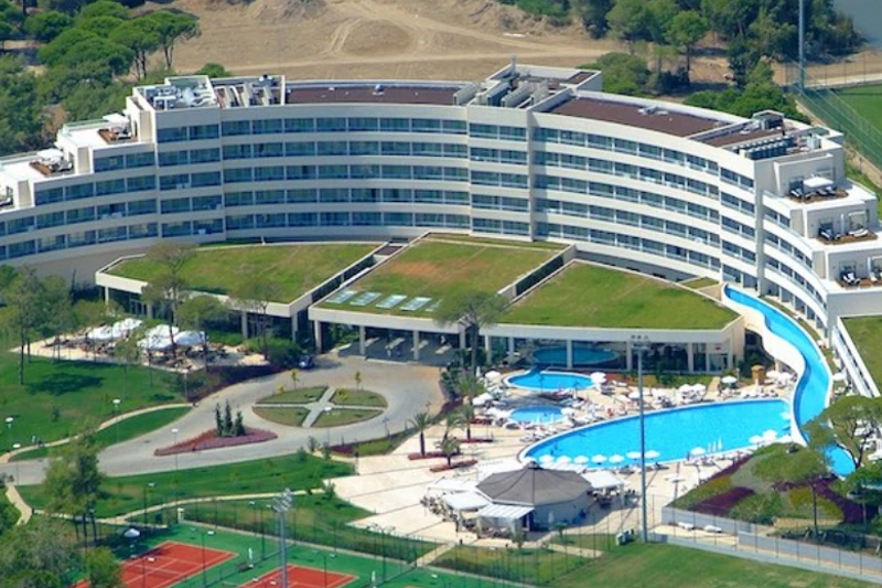 Zeynep Golf Resort Otel İnşaatı | CAD İnşaat